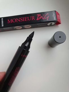 Lancome Маркер для век Monsieur Big Mark 01 черный