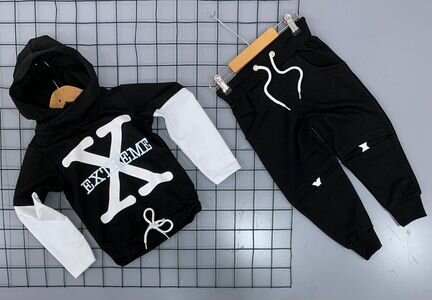 Спортивный костюм