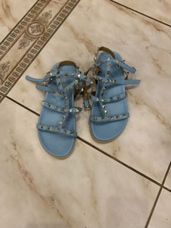 Босоножки голубые
