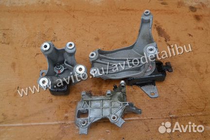 Опора двигателя Volkswagen Amarok