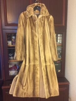 Шуба из норки (новая)