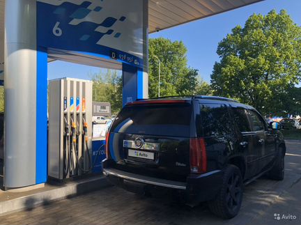 Cadillac Escalade AT, 2007, 165 000 км