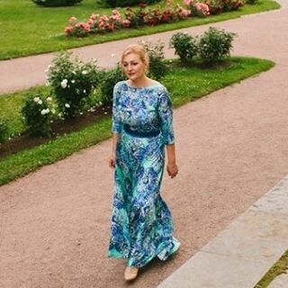 Платье вечернее от российского дизайнера разм 46