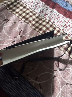 Клатч лаковый черно-белый