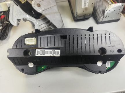 Мерседес Бенц мл164 Приборная панель Mercedes