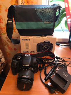 Цифровая зеркальная камера Canon EOS 550D