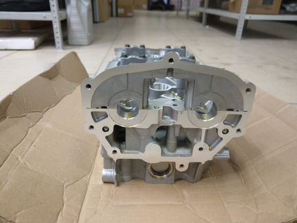 Головка блока цилиндров Infiniti Nissan VQ25