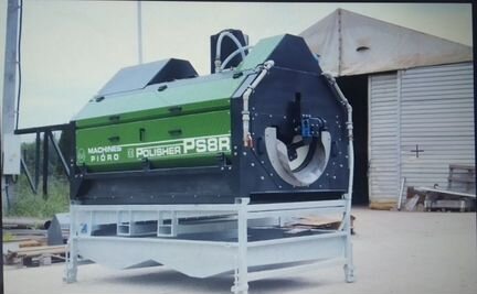 Щеточная машина для чистки овощей Pioro. Grimme