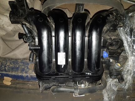 Впускной коллектор 1.6л Мазда 3 бл Mazda 3 bl