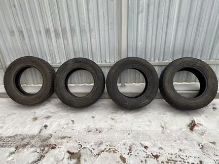 Зимние шины Nokian Hakkapeliitta 8 255/65/17