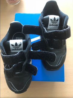 Детские кроссовки Adidas