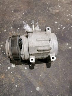 Компрессор кондиционера Ссанг Енг Актион нью 10-17