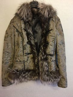 Куртка с отделкой мехом из чернобурки