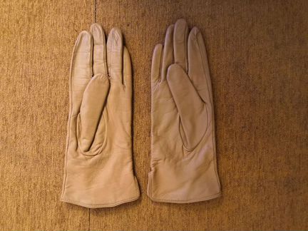 Перчатки женские из натуральной кожи