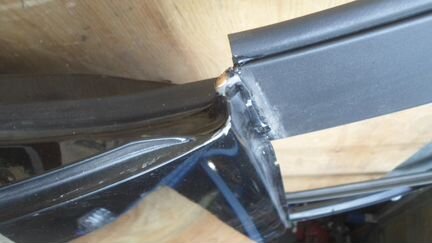 Дверь Ниссан Тиида С11 Nissan Tiida C11 деф зад L