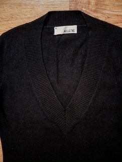 Кашемировое платье allude