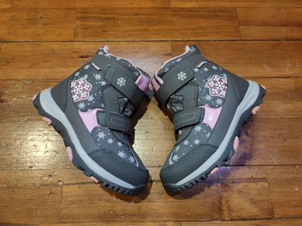 Новые зимние ботинки Котофей 35