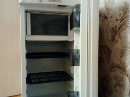 Продам холодильник Саратов,стиральную машину Индез