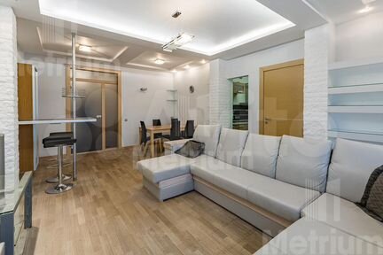 2-к квартира, 92 м², 17/19 эт.