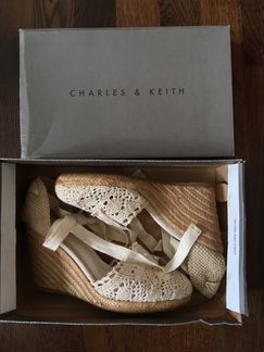 Босоножки Charles & Keith, 37,5
