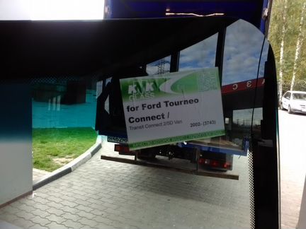 Лобовое стекло Ford Torneo Connect(Форд Торнео)