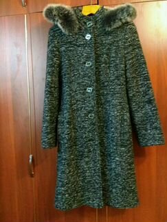 Пальто шерстяное