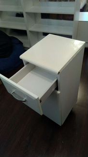 Тумба для ванной с корзиной для белья