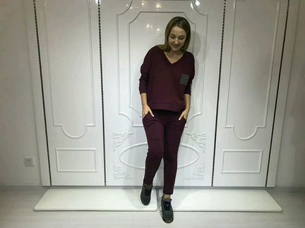 Новый костюм серый и винный. Хлопок