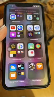 Телефон iPhone 11 pro max64
