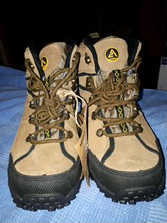 Ботинки зима кожа,41,42 разм,Aquatwo,Испания