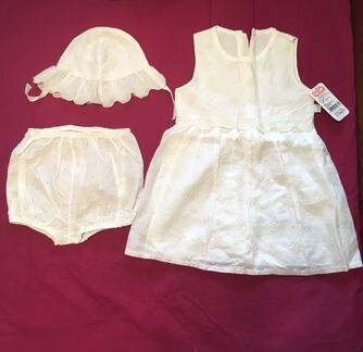 Белое ангельское платье с шапочкой и трусиками