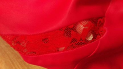 Платье вечернее красное