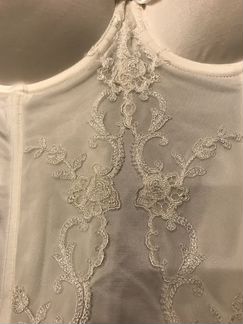 Корсет белый (свадебный) и подвязки Ambra