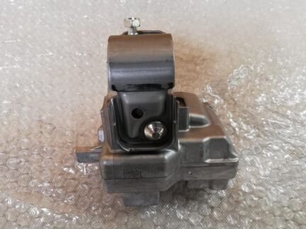 Замок зажигания Mitsubishi L200 Pajero 4408A320