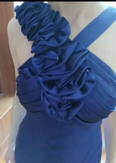 Платье вечернее