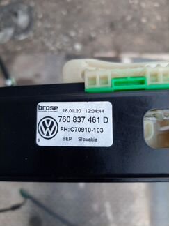 Стеклоподъемник передний левый Volkswagen Touareg