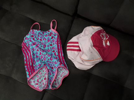 Купальник и кепка adidas на 1-1.5 года