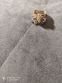 Кольцо серебряное с самоцветами