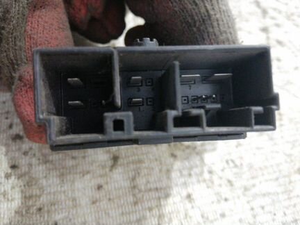 Блок управления обогревом сидений Bmw 3-Series E90