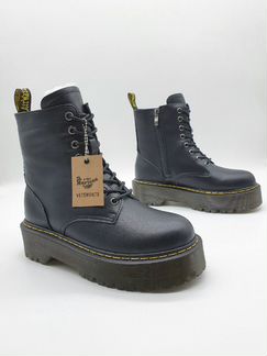 Ботинки женские