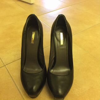 Продам женские туфли