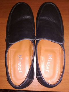 Продаю туфли мужские черные 43 размер