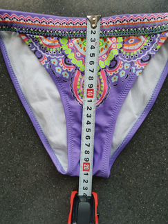 Новые трусы сиреневые от купальника