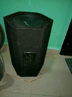 Автомобильный сабвуфер Пионер