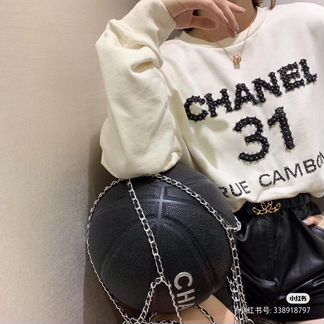 Свитер Chanel