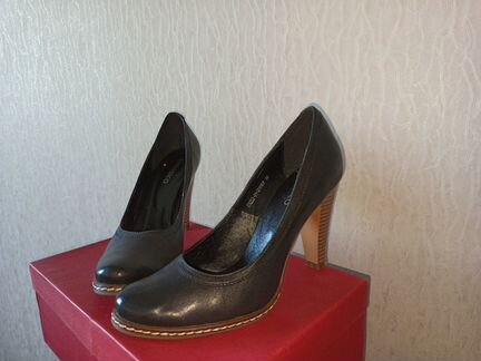 Туфли кожаные черные 39