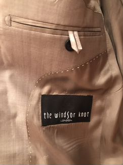 Костюм The Windsor Knot