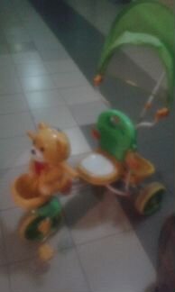 Детский зеленый велосипедик 3-колесный с музыкой