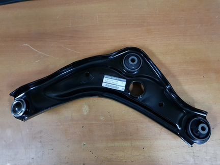 Рычаг правый Ниссан Кашкай J11 545004EA0B