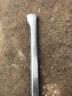 Порог пластиковый накладка правый Mitsubishi